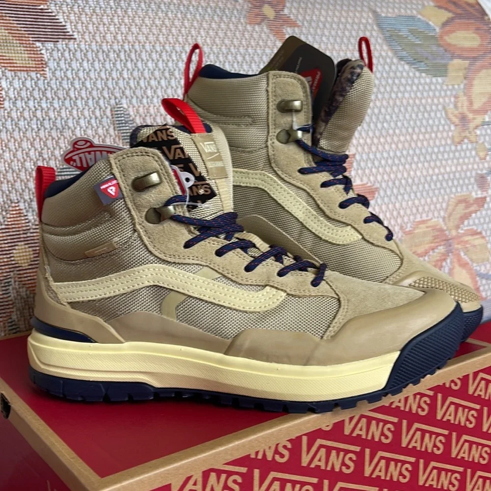 Vans Men’s Ultrarange Exo Taos Taupe VN0A4BVSYUU Sneakers Boots